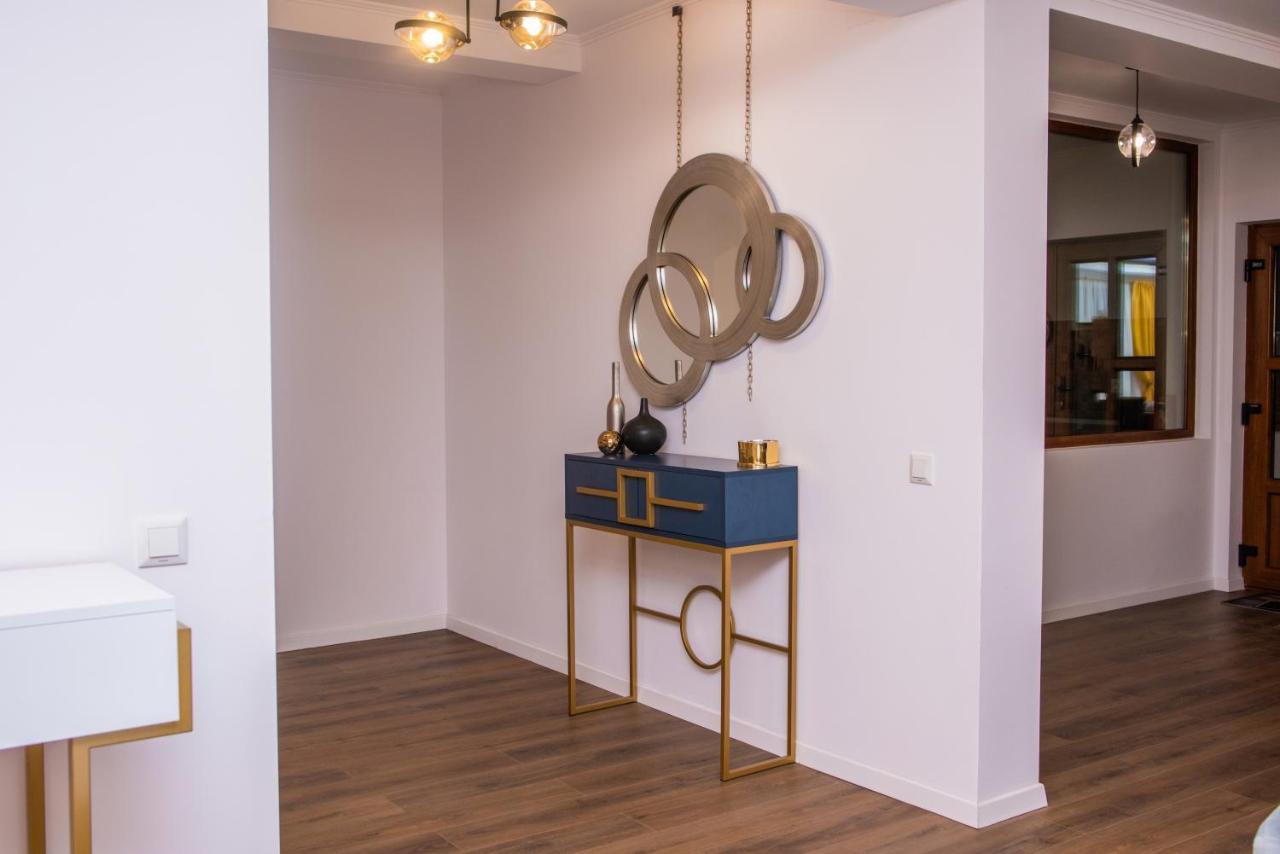 Casuta Doi Ponei Villa Buşteni Екстериор снимка