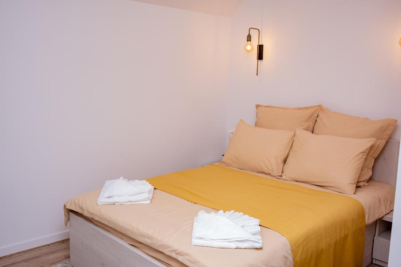 Casuta Doi Ponei Villa Buşteni Екстериор снимка