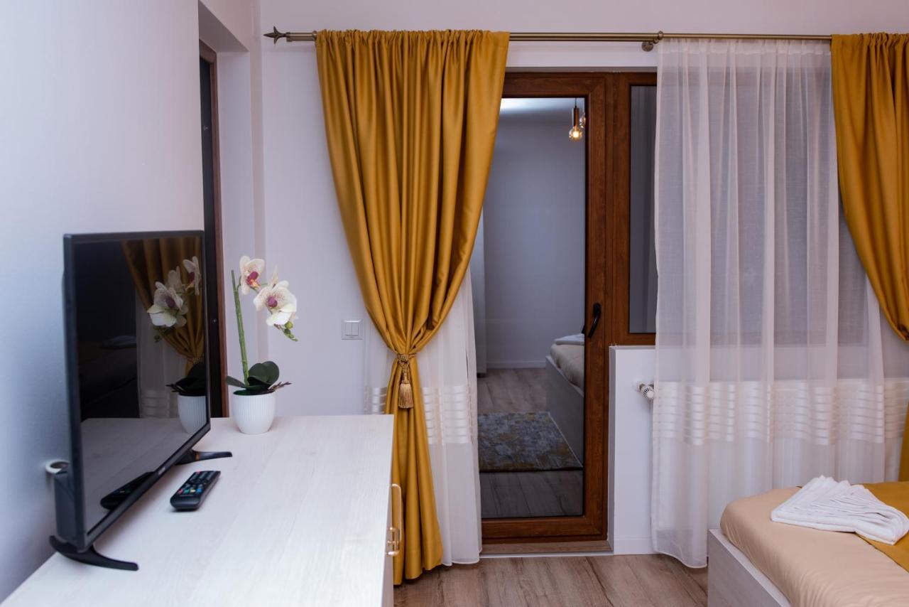 Casuta Doi Ponei Villa Buşteni Екстериор снимка