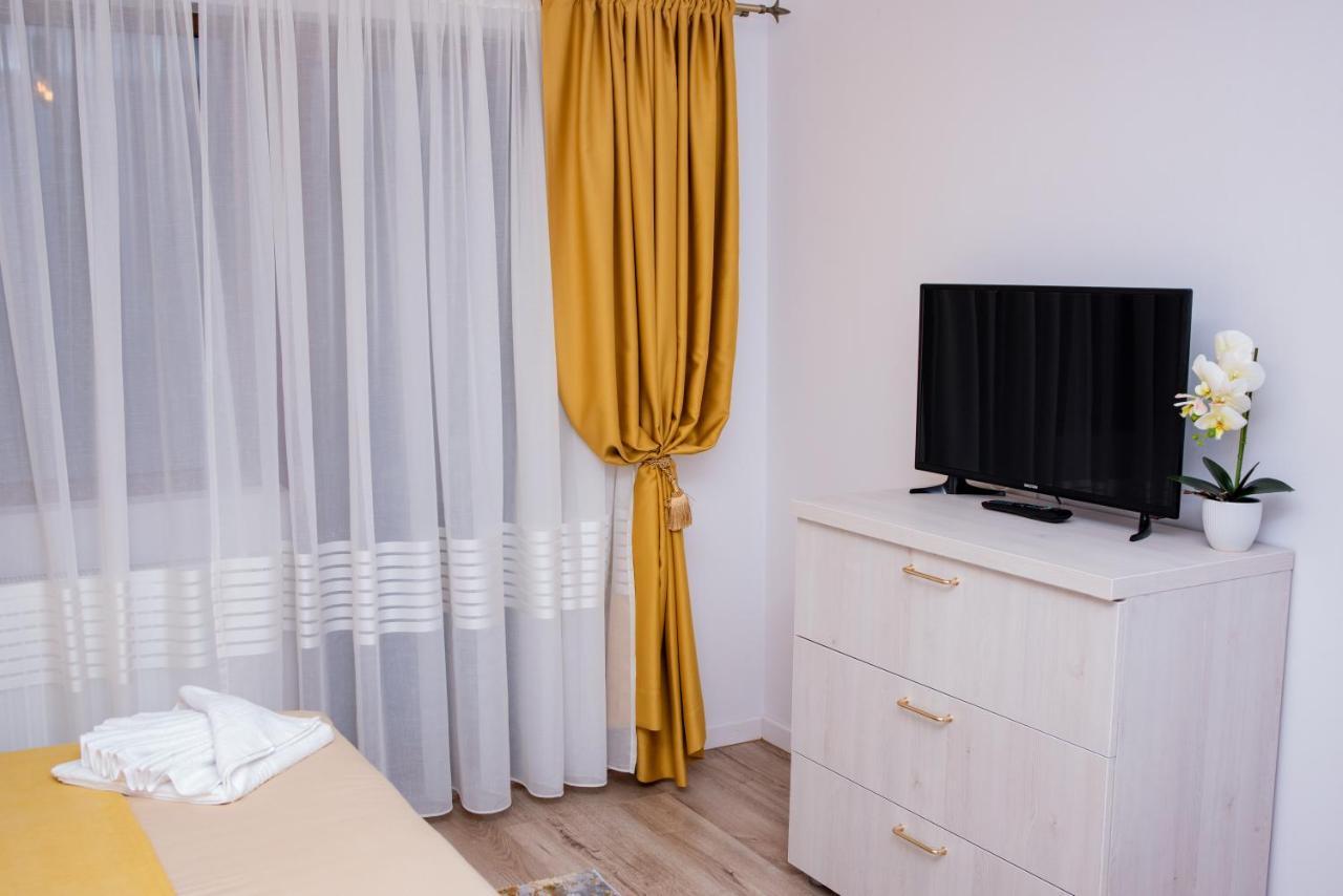 Casuta Doi Ponei Villa Buşteni Екстериор снимка