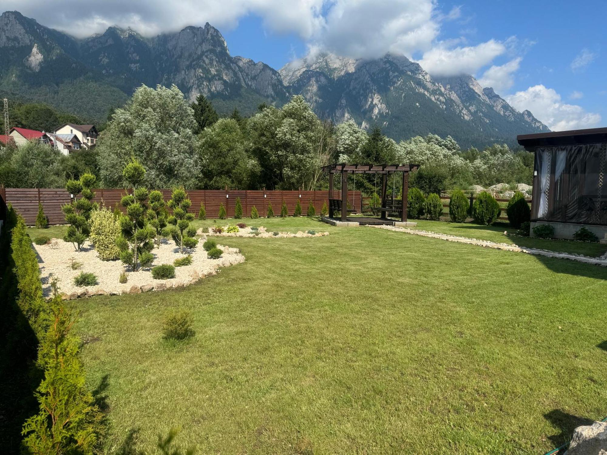 Casuta Doi Ponei Villa Buşteni Екстериор снимка